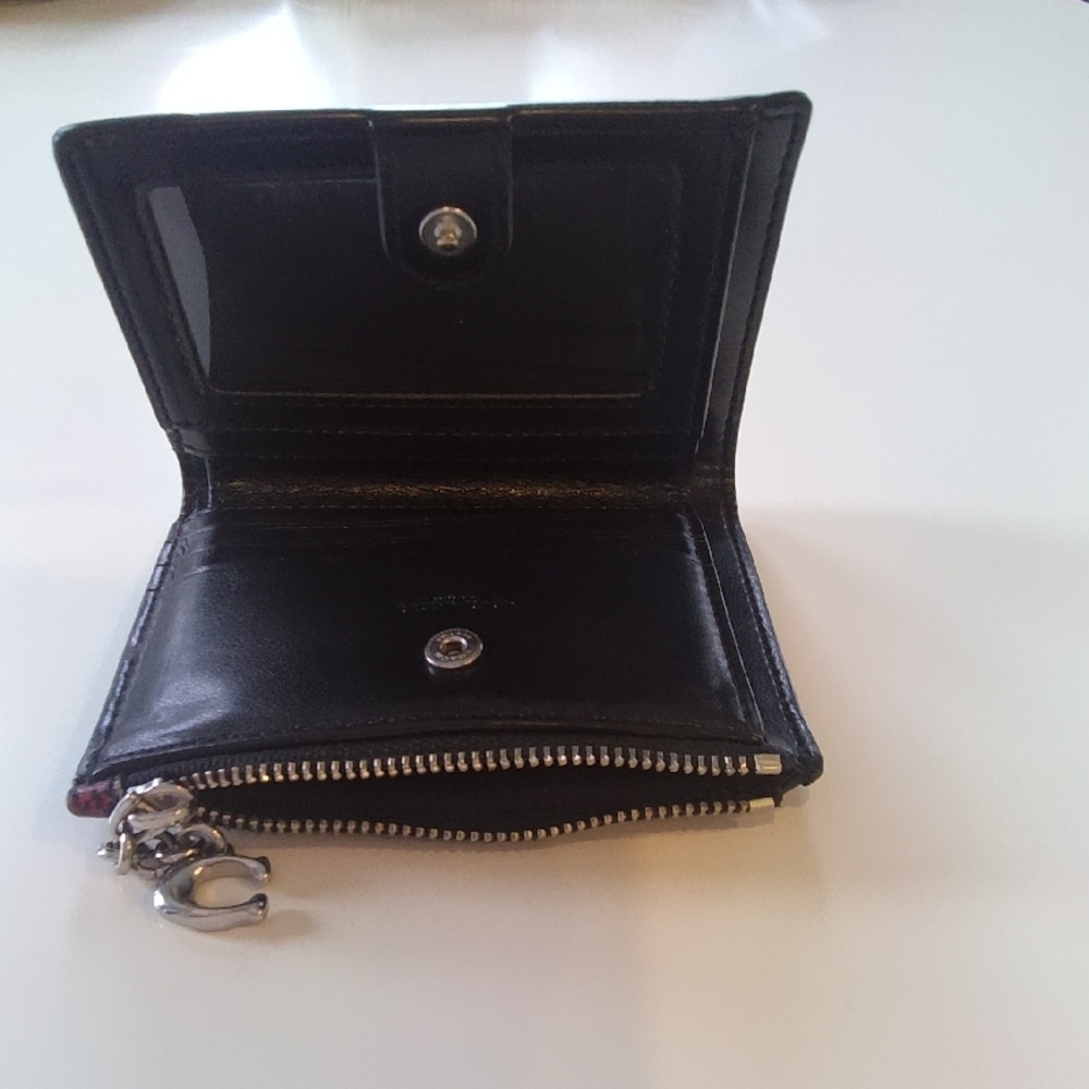 Coach Dual-Tone Red and Black Wallet - Picture 5 of 5